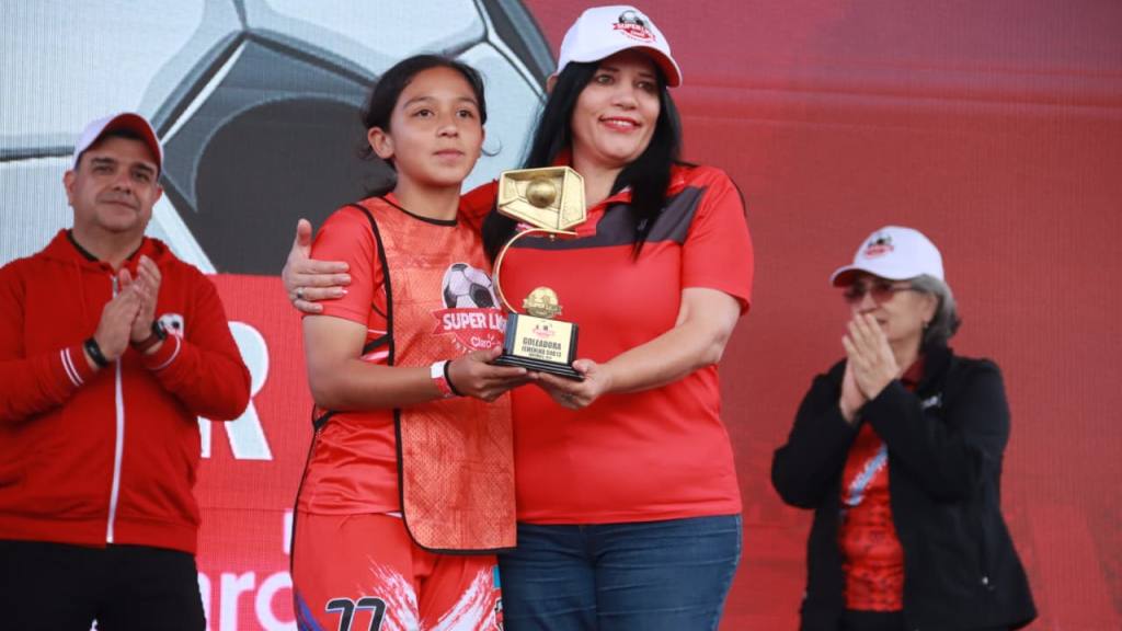 Súper Liga Claro 2025 | Alex Meoño