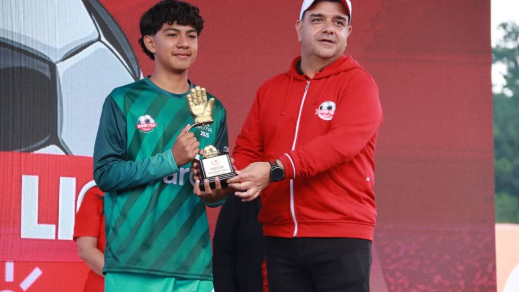 Súper Liga Claro 2025 | Alex Meoño