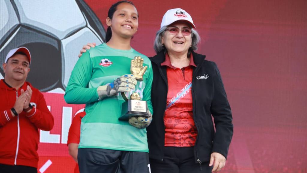 Súper Liga Claro 2025 | Alex Meoño