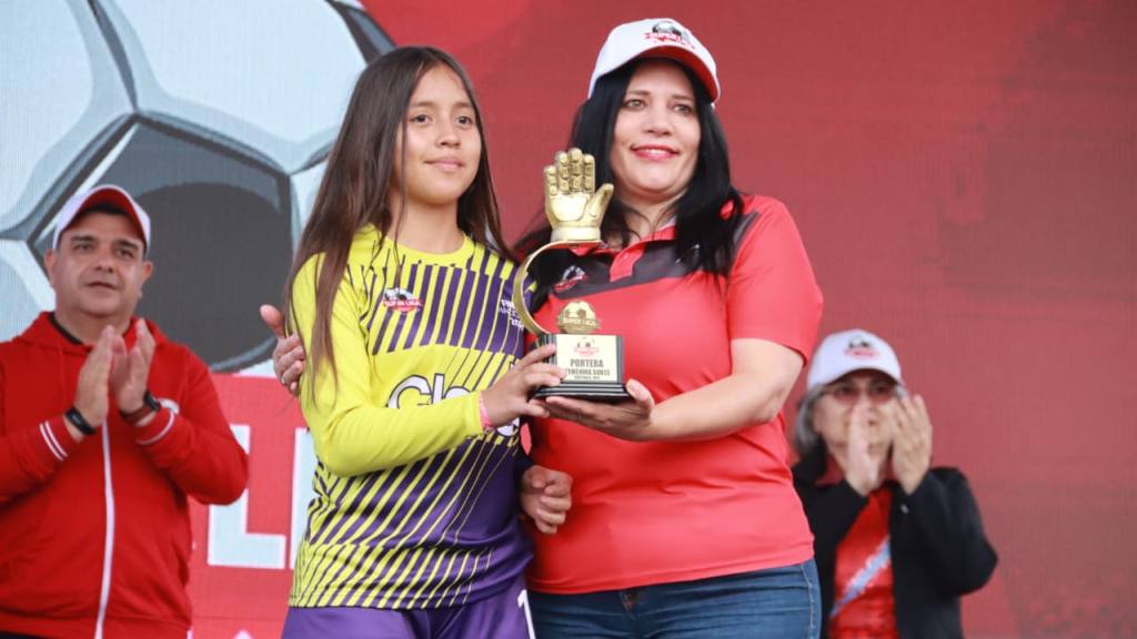 Súper Liga Claro 2025 | Alex Meoño