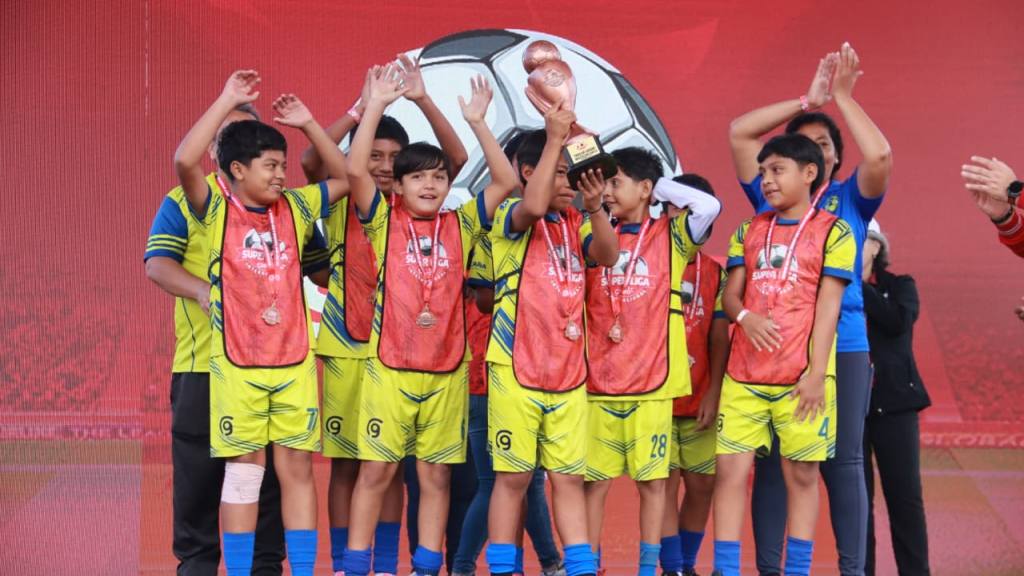 Súper Liga Claro 2025 | Alex Meoño