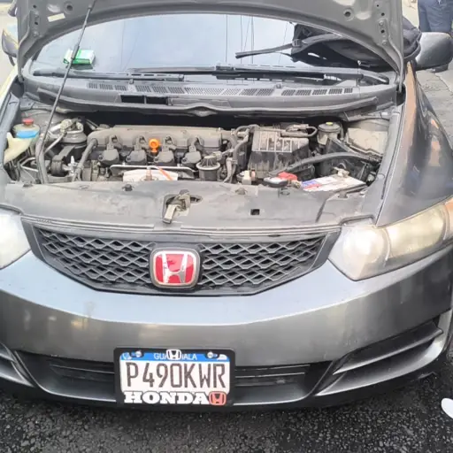 Vehículo de un pandillero en la zona 3. ,PNC.