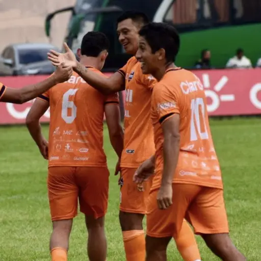 Carlos Castrillo hizo doblete en el duelo Achuapa-Xelajú 