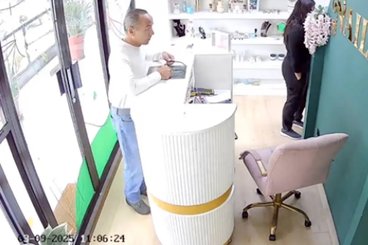 Robo en local de zona 15., Captura de pantalla video TikTok..