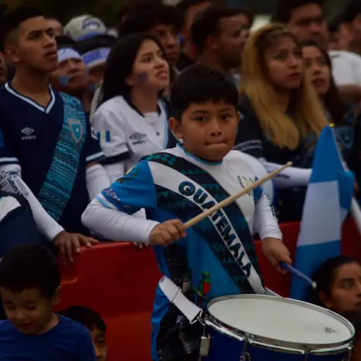 Selección Nacional de Guatemala recibe el apoyo de los aficionados chapines 
