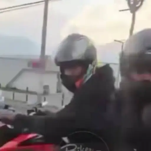 Robamotos captados.  ,Captura de pantalla video X.