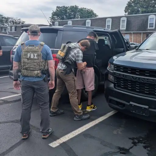 Los agentes podrán hackear celulares y acceder a aplicaciones cifradas , @ICEgov/X