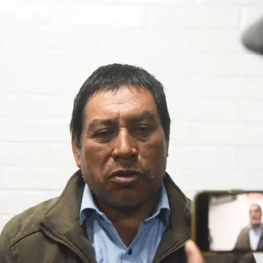 El exlíder indígena de Sololá, Esteban Toc, en Tribunales previo a una audiencia el miércoles 3 de septiembre. ,Omar Solís/Emisoras Unidas