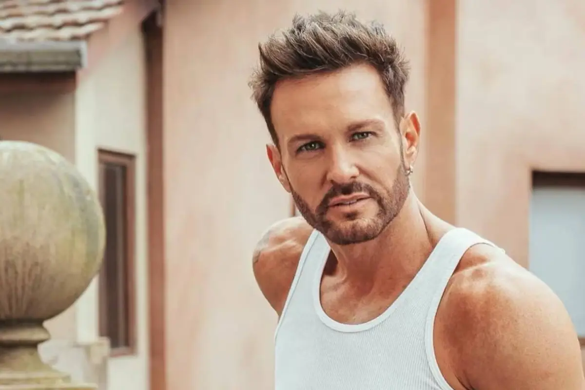 Axel cantante, Instagram