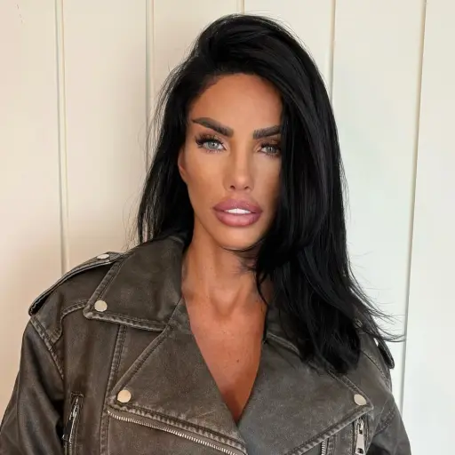 Katie Price ,Redes sociales