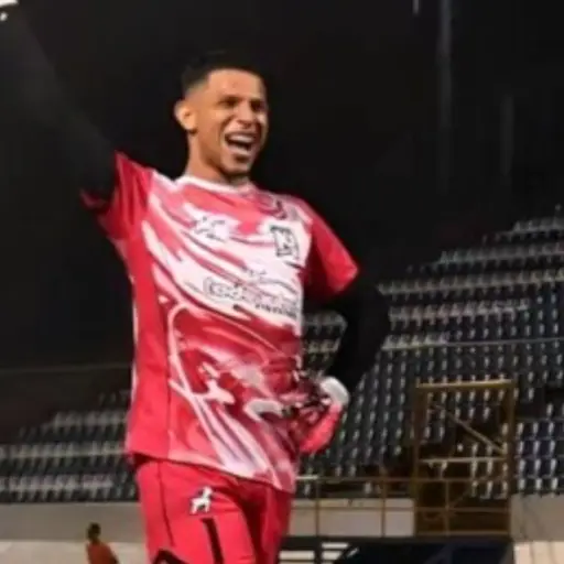 Gabriel Urbina rinde homenaje a Sheynnis Palacios