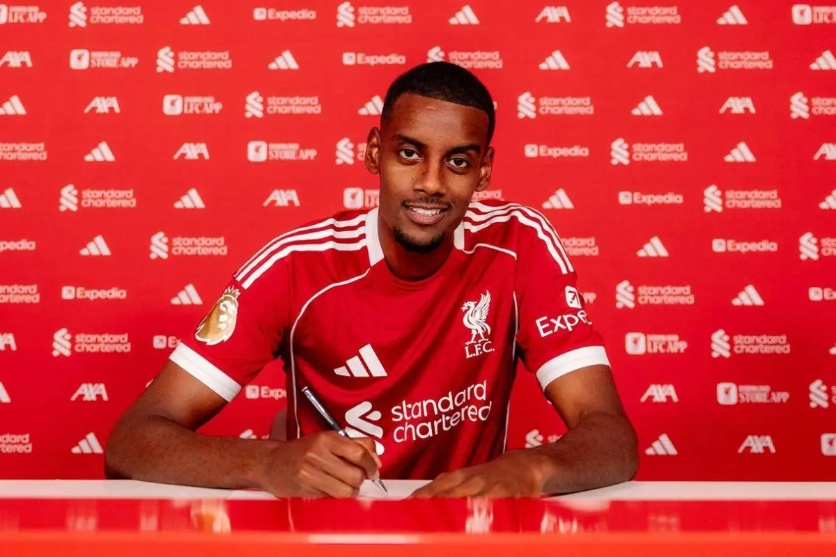 Alexander Isak se convierte en el fichaje más caro en la historia de la Premier League - Liverpool FC