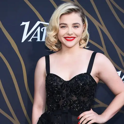 Chloë Grace Moretz ,Instagram