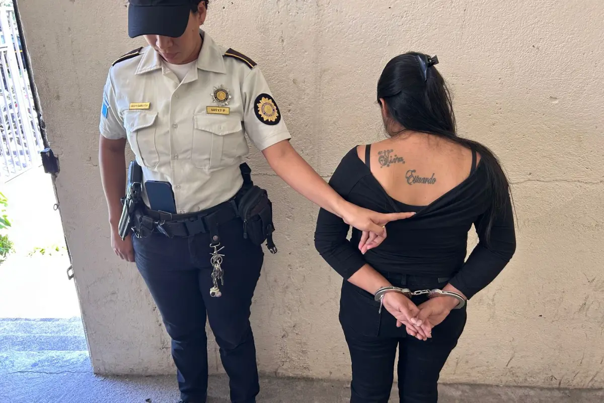 Jesse Paola Rosales Ruiz, alias “La Morena” de 32 años, pandillera del barrio 18, Foto PNC