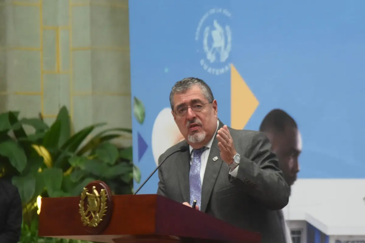 El presidente Bernardo Arévalo durante la conferencia de prensa "La Ronda", el lunes 8 de septiembre., Omar Solís/Emisoras Unidas