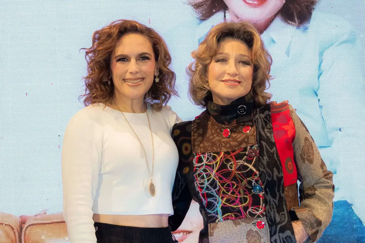 Angélica Vale y Angélica María, Instagram