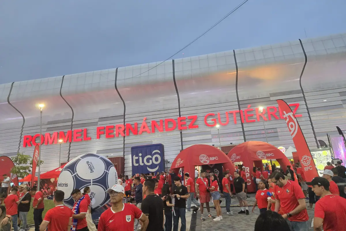 Afición panameña. , Diario Pro/X.