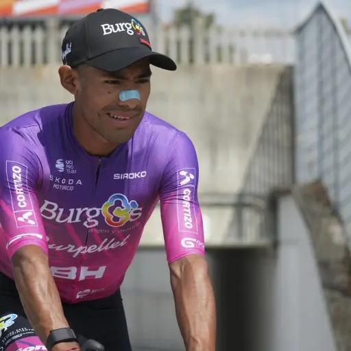 Sergio Chumil en la Vuelta a España 2025 - EFE