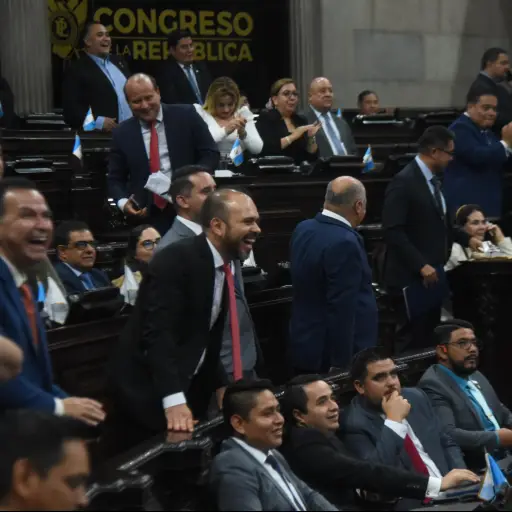 El Pleno del Congreso aprueba el Decreto 9-2025, Ley de protección y mejoramiento del medio ambiente.  ,Foto Omar Solís