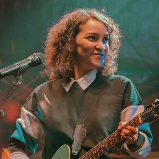 Gaby Moreno ,Redes sociales