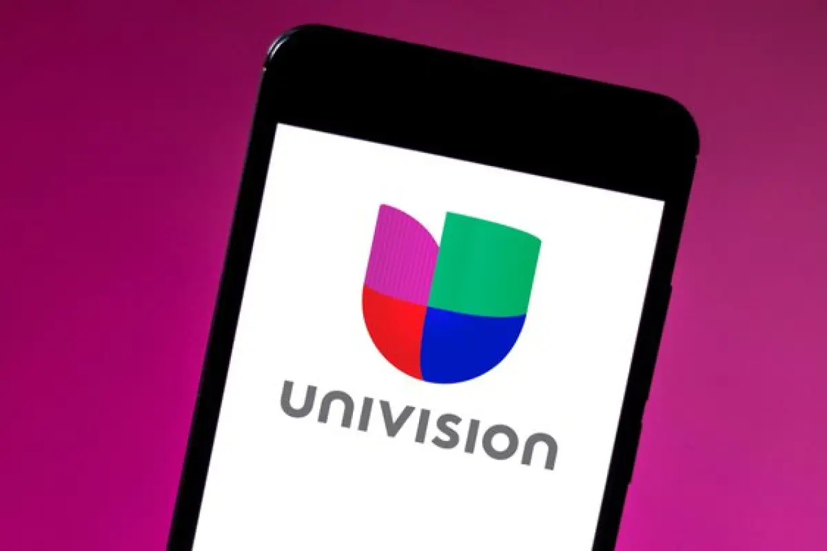 Univisión, Instagram