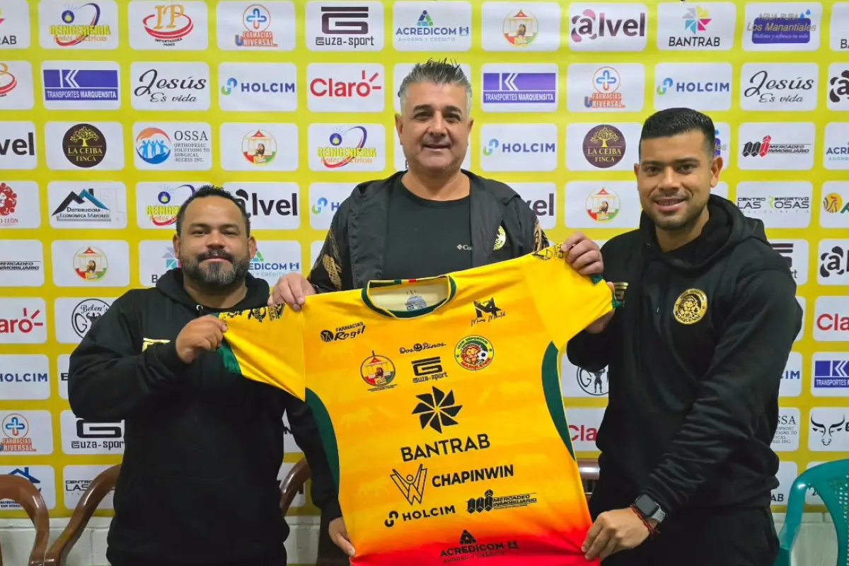 Diego Vázquez, nuevo técnico del Deportivo Marquense - CD Marquense
