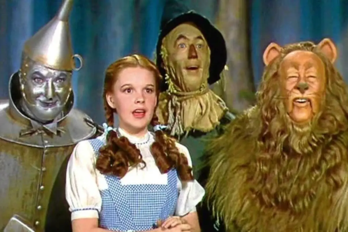 El Mago de Oz, Redes sociales