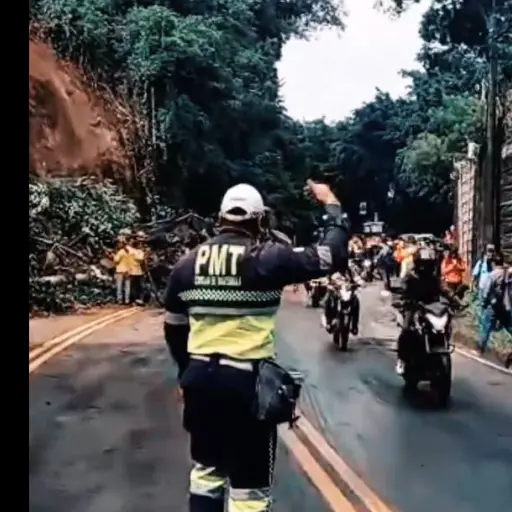 Derrumbe en avenida Hincapié. ,PMT capitalina/Montejo