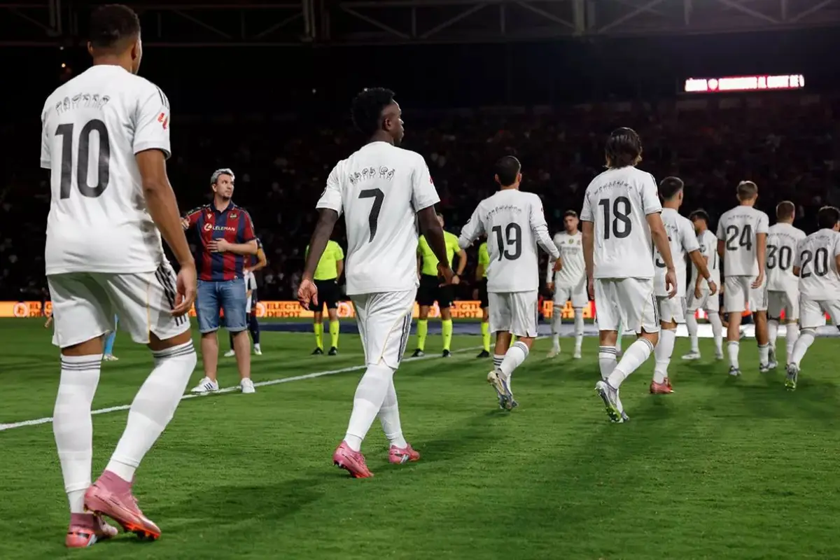Real Madrid apoya el Día Mundial del Lenguaje de Signos - Real Madrid C.F.