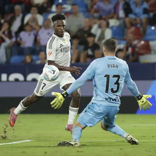 Vinícius fue fundamental en la victoria del Real Madrid sobre Levante 
