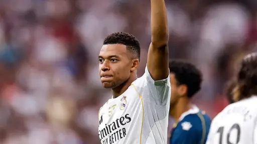 Mbappé en el banquillo para el Real Madrid vs. Manchester City