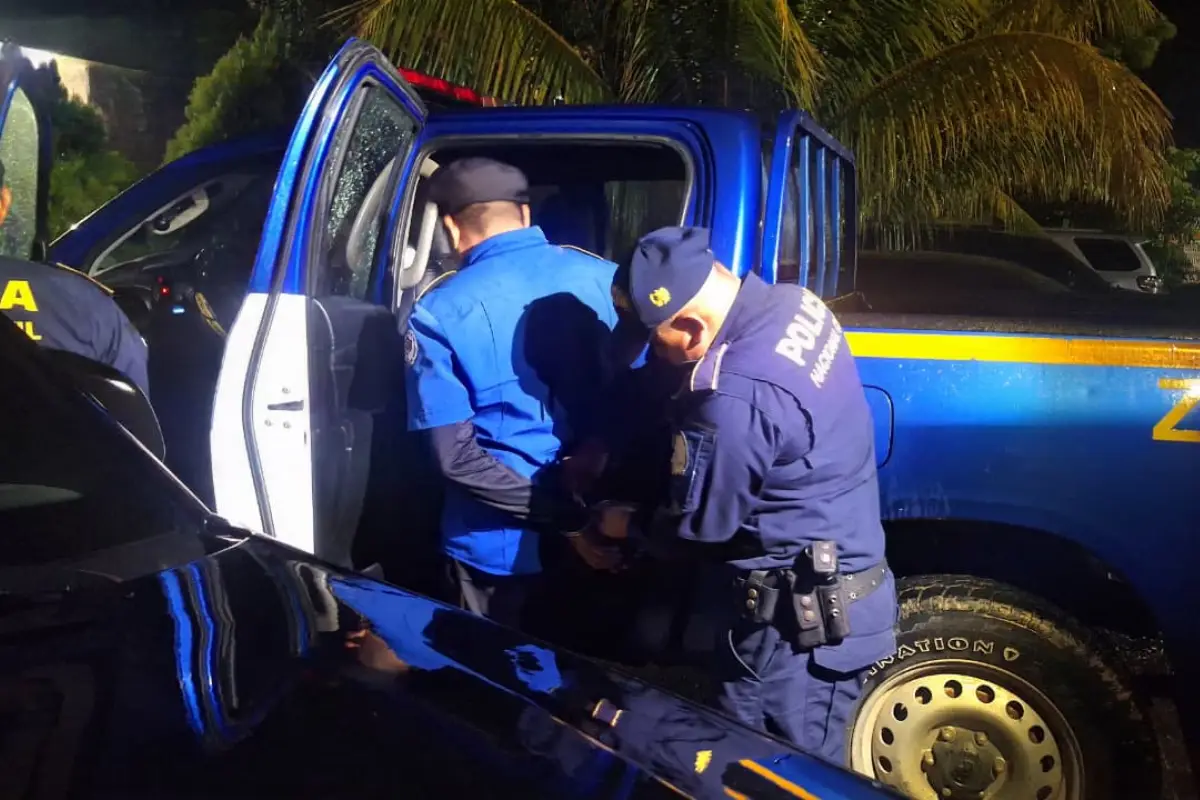 El sospechoso fue puesto a disposición de la justicia para dilucidar su situación legal., PNC