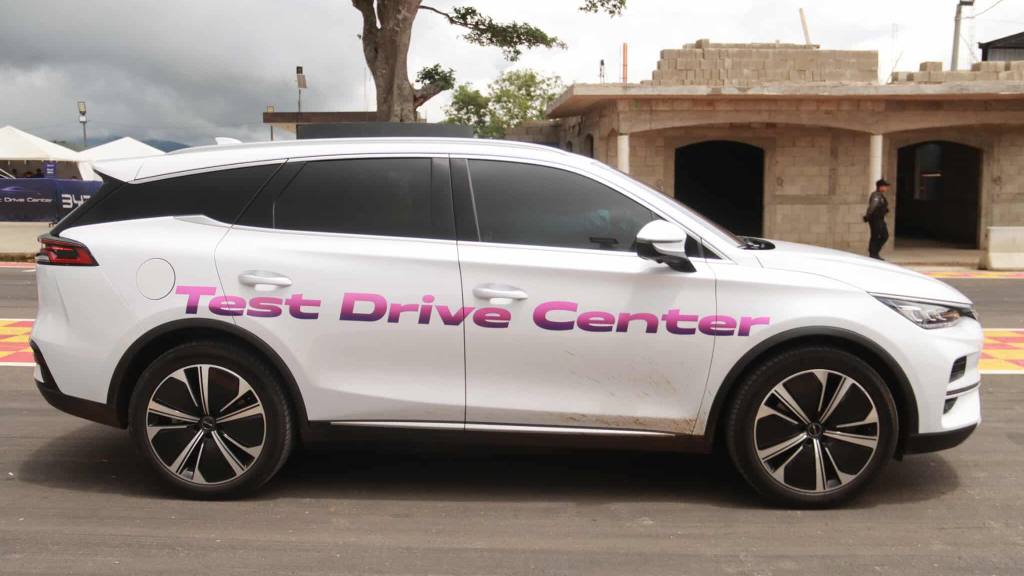 Primer BYD Test Drive Center llega a Guatemala | Alex Meoño