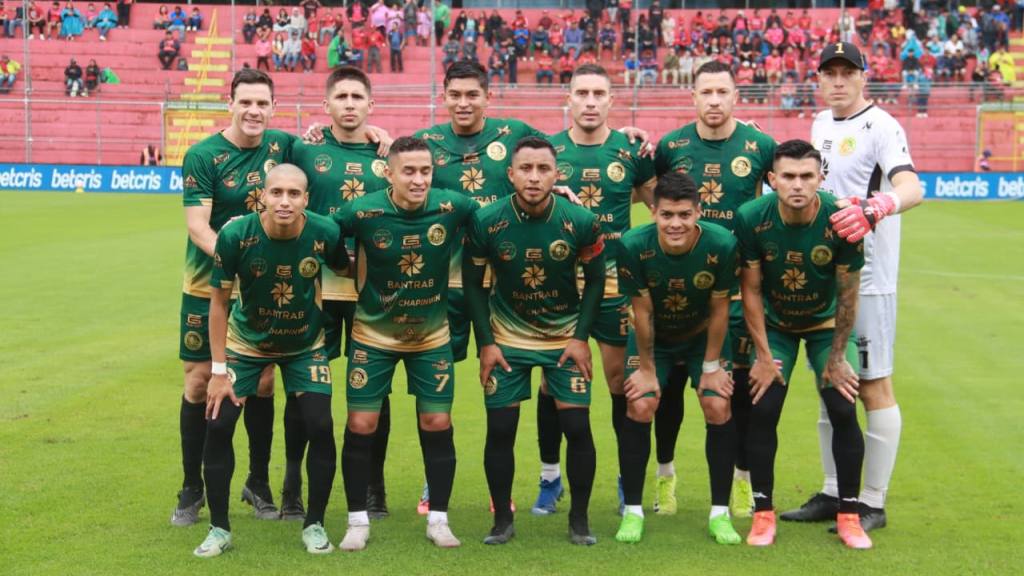Once titular de Marquense | Alex Meoño