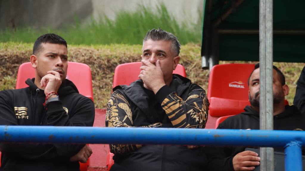Diego Vázquez, nuevo técnico del Deportivo Marquenes | Alex Meoño