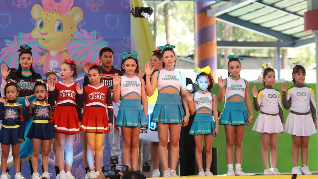 Campeonato Nacional de Porrismo beneficia a la juventud | Álex Meoño.