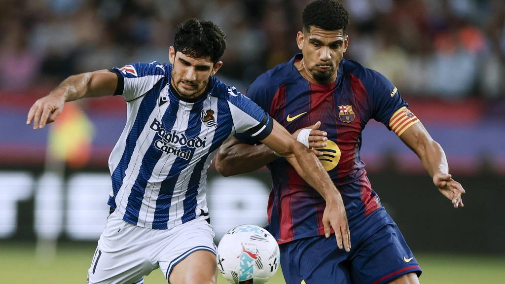 Partido entre Barcelona y Real Sociedad por la jornada 7 de La Liga española | EFE