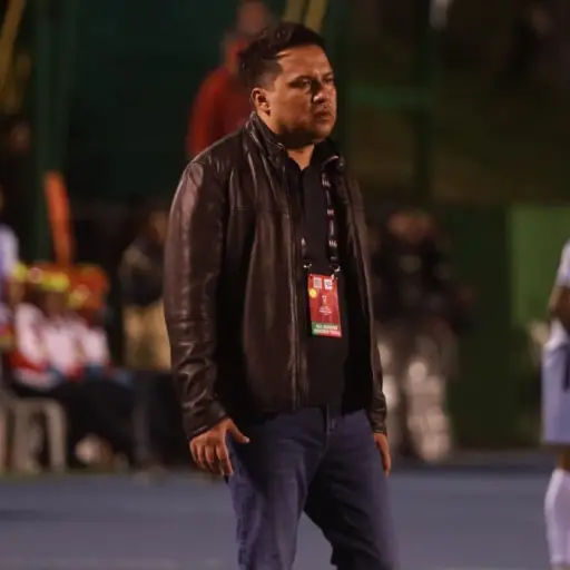 Amarini Villatoro, técnico de Xelajú MC - Alex Meoño