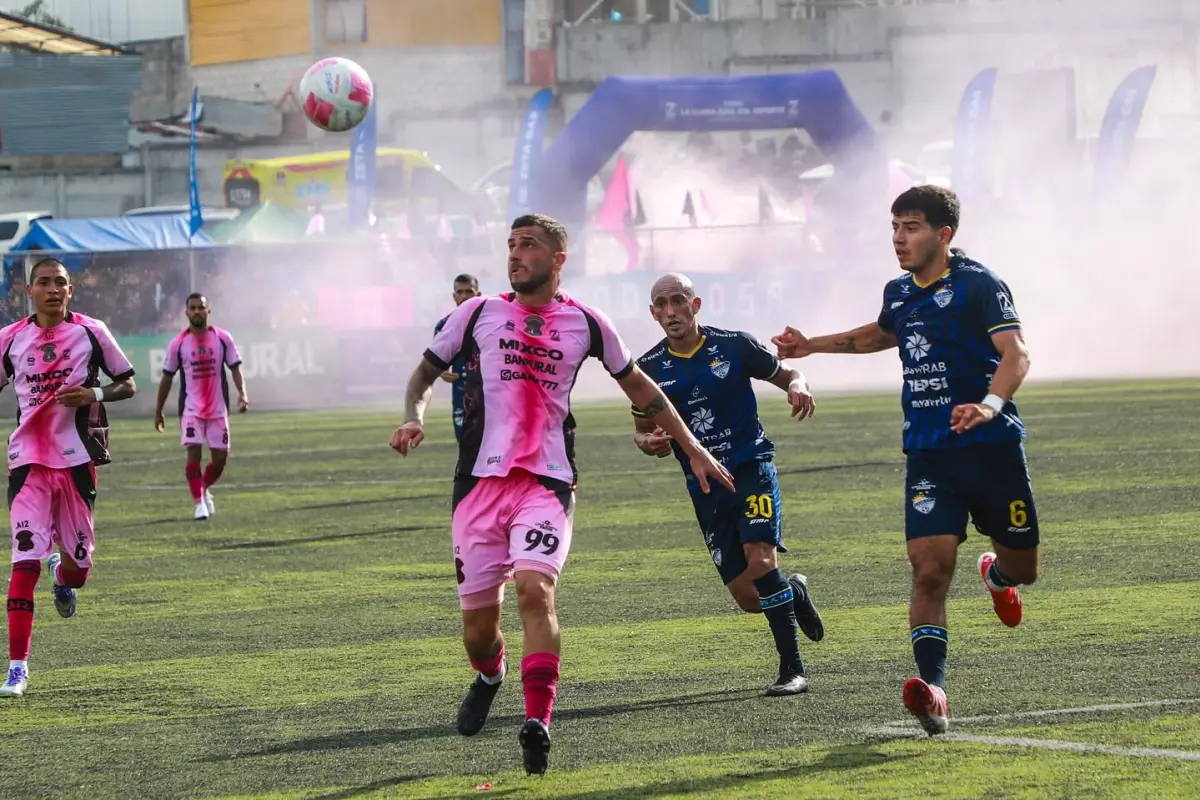 Nicolás Martínez suma 8 goles con Deportivo Mixco 