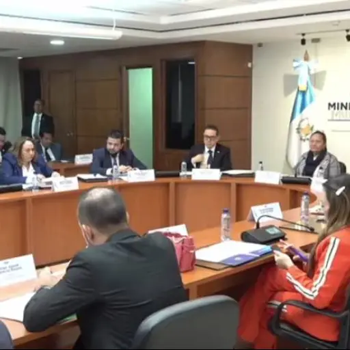 Reunión entre diputados y la fiscal general Consuelo Porras y otras autoridades del Ministerio Público. ,Ministerio Público