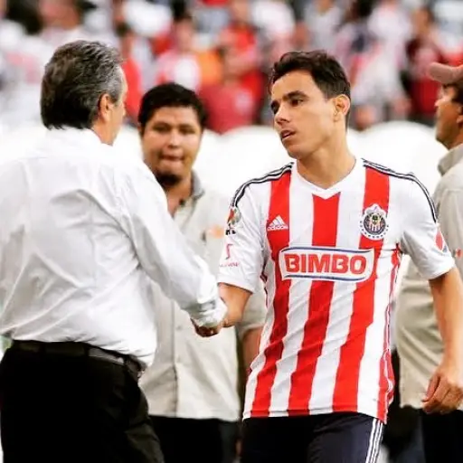 Detienen al exfutbolista mexicano Omar Bravo - instagram @omarbravooficial