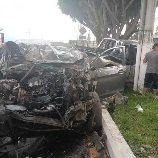 Accidente en la zona 4 de Villa Nueva.  ,Bomberos Voluntarios. 