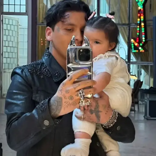 Hija Nodal Cazzu ,Instagram