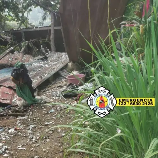. ,Bomberos Voluntarios