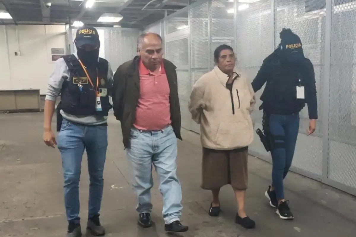 Los detenidos fueron trasladados a la Torre de Tribunales., Foto PNC