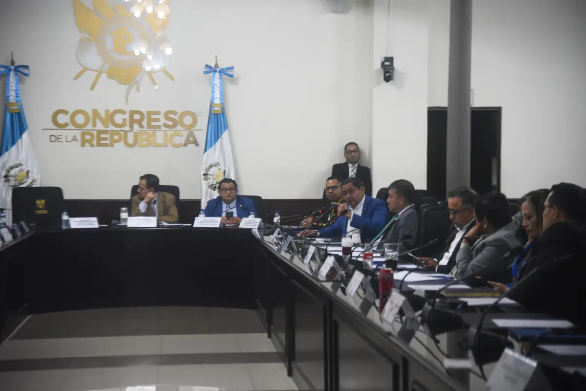 En la reunión de Jefes de Bloque se  el desistimiento de interpelación a Joaquín Barnoya, ministro de Salud Pública y Asistencia Social., Foto Omar Solís