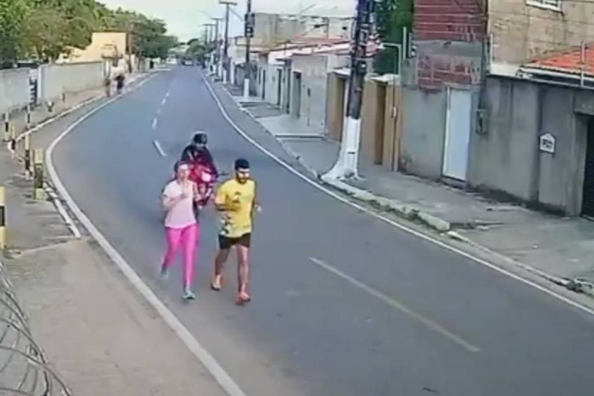Motorista atropella a un corredor y se da a la fuga