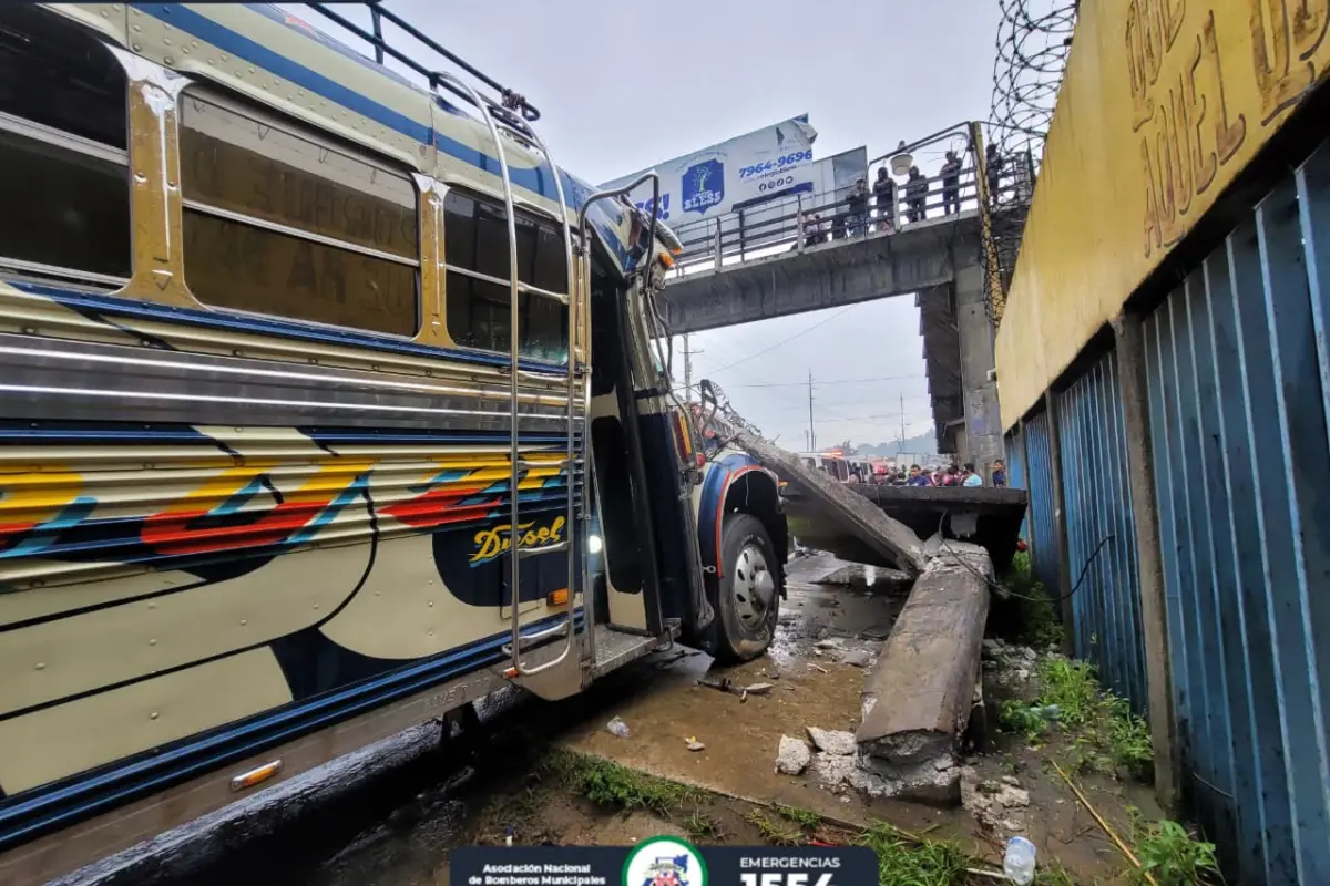 accidente de bus en kilómetro 35 de la Ruta Interamericana