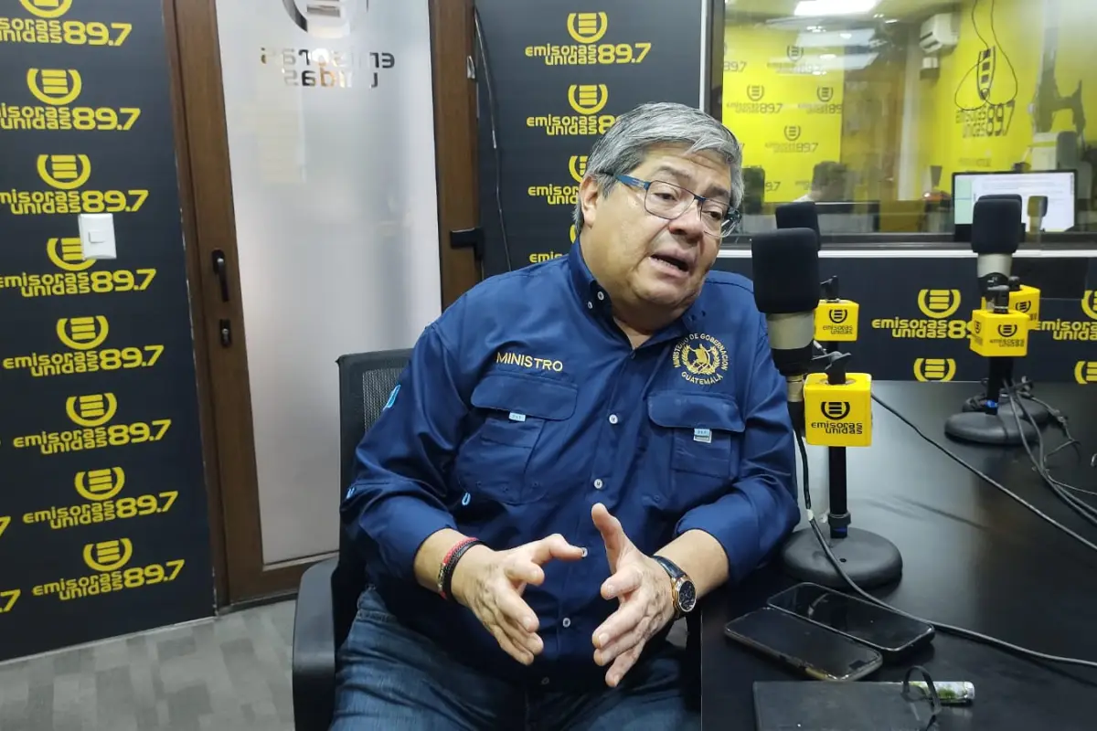 El ministro de Gobernación, Francisco Jiménez, en entrevista con Emisoras Unidas el martes, 14 de octubre., Emisoras Unidas