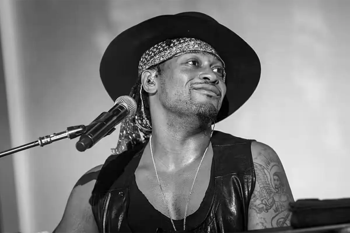 D’Angelo, Instagram